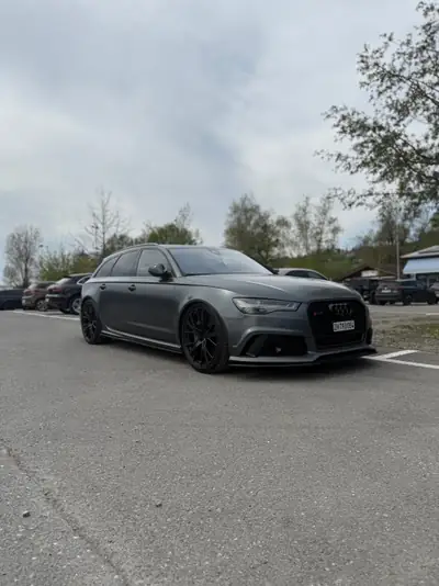 Audi RS6 Avant 4.0 TFSI V8 — Break haute performance 605 ch, sans sinistre — interni
