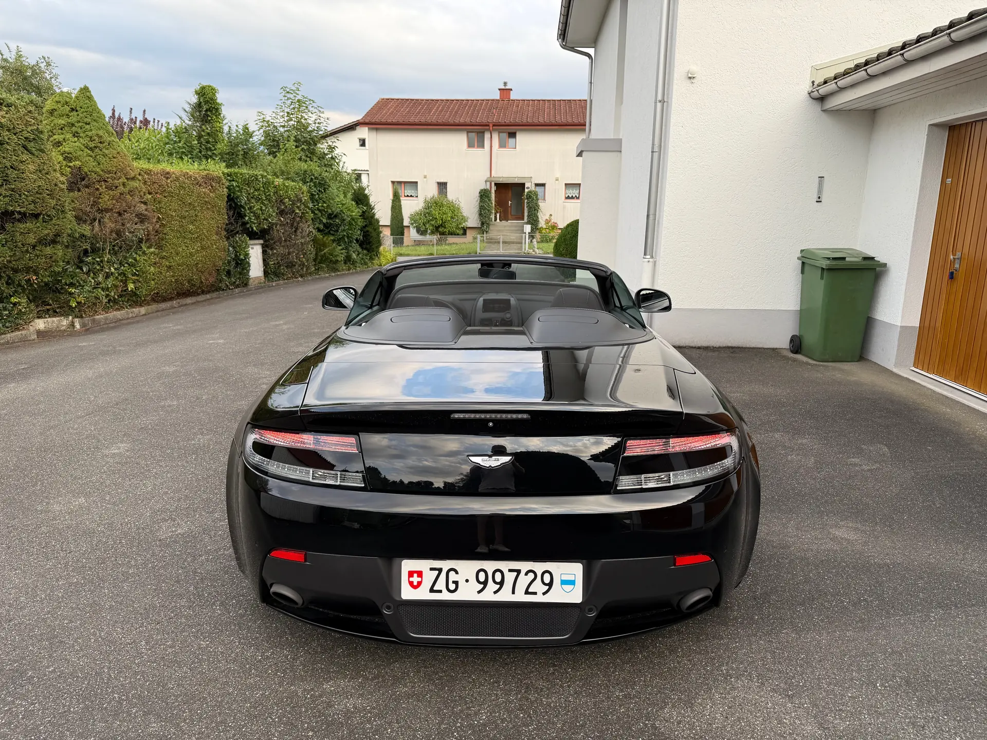 Aston Martin V8 Vantage 2017 occasion Rotkreuz — 2
