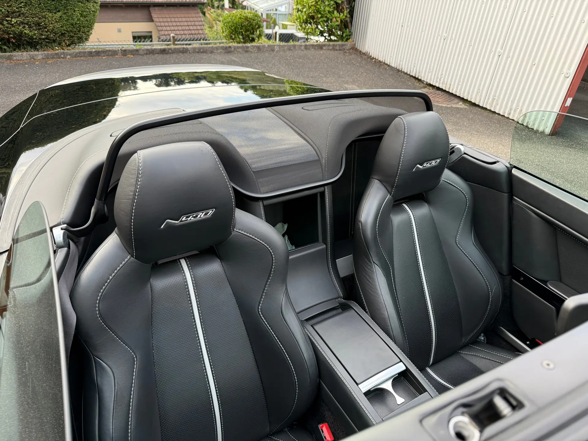 Aston Martin V8 Vantage 2017 occasion Rotkreuz — 4