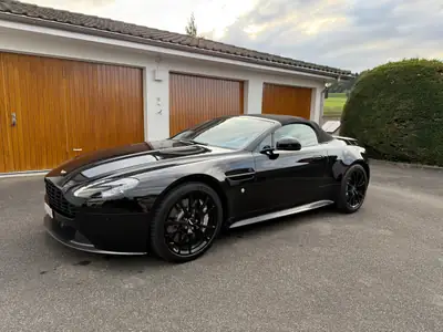 Aston Martin V8 Vantage N430 Sportshift — Cabriolet légendaire, 437 ch de pure performance — détail