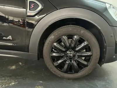 MINI Countryman Cooper S ALL4 — SUV compact sportif, 192 PS et transmission intégrale — Thumbnail 11