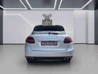 Porsche Cayenne Turbo 2012 — SUV sportif 500 ch, sans sinistre — dashboard