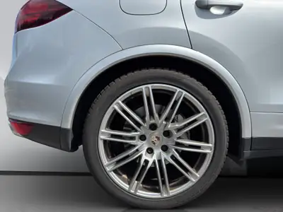 Porsche Cayenne Turbo 2012 — SUV sportif 500 ch, sans sinistre — Thumbnail 21