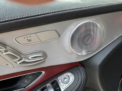 Mercedes-Benz GLC 43 AMG — SUV performance 390 ch, 4Matic, 62 500 km seulement — Thumbnail 8