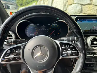 Mercedes-Benz GLC 43 AMG — SUV performance 390 ch, 4Matic, 62 500 km seulement — Thumbnail 9