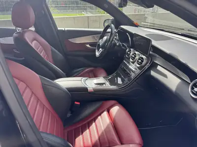 Mercedes-Benz GLC 43 AMG — SUV performance 390 ch, 4Matic, 62 500 km seulement — Thumbnail 13