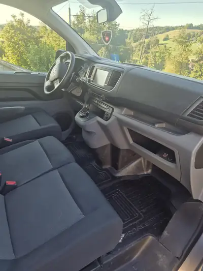 Toyota ProAce 2.0D Panel Van — Utilitaire robuste, 56 000 km, boîte automatique — cruscotto