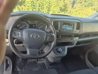 Toyota ProAce 2.0D Panel Van — Utilitaire robuste, 56 000 km, boîte automatique — dettaglio