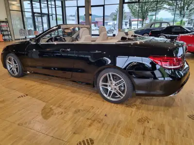 Mercedes-Benz E 500 Cabriolet — V8 408 ch, élégance décapotable premium — Seitenansicht