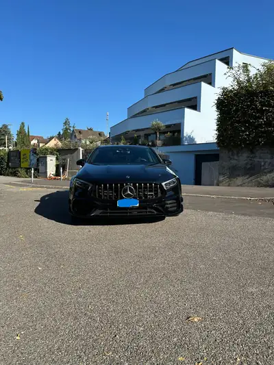 Mercedes-AMG A 45 S 4Matic+ — Compacte hyperperformante, 422 ch et 64'000 km — rear view