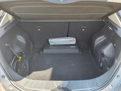 Nissan Leaf Tekna — Électrique zéro émission, 31 500 km seulement — Miniatura 9