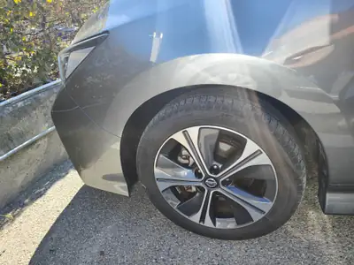 Nissan Leaf Tekna — Électrique zéro émission, 31 500 km seulement — Miniatura 11