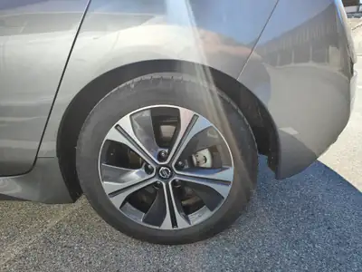 Nissan Leaf Tekna — Électrique zéro émission, 31 500 km seulement — Miniatura 10