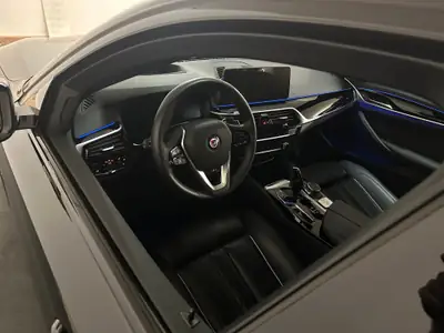 BMW-ALPINA 5 Series D5 S Touring xDrive — 408 PS, break de luxe, état impeccable — Miniatur 18