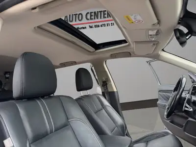 Mitsubishi Outlander 2.0 PHEV Diamond — SUV hybride rechargeable 4×4, toit panoramique — Thumbnail 22