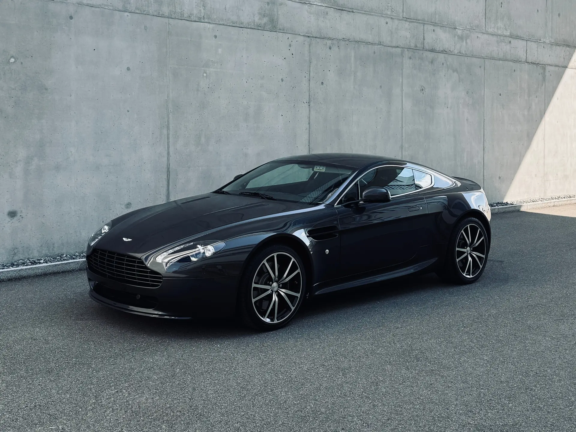 Aston Martin V8 Vantage 2011 occasion Altenrhein — 4