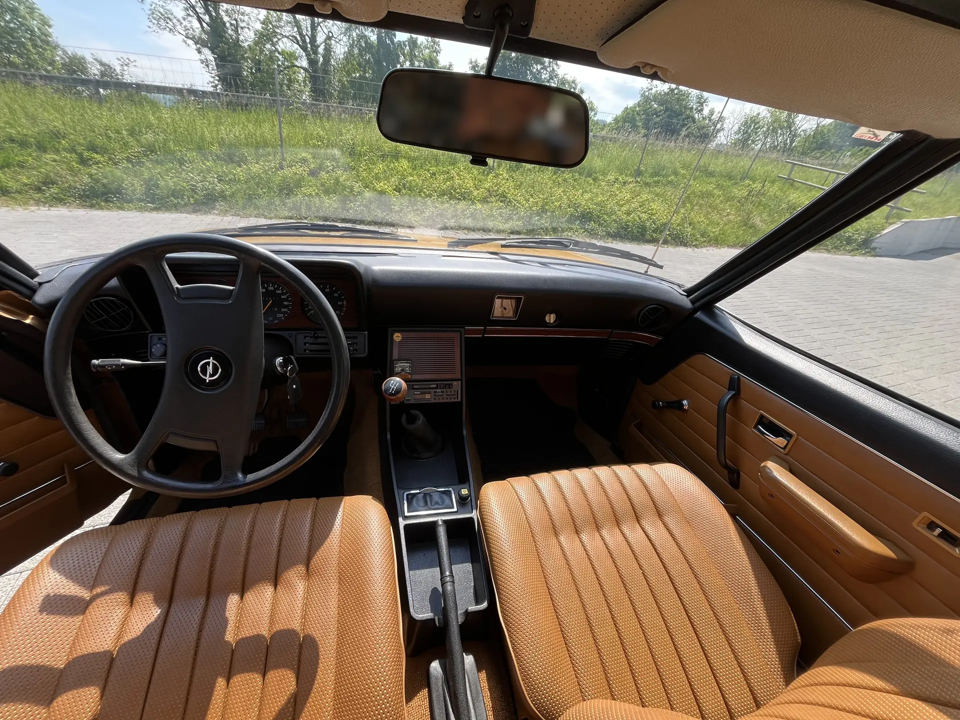 Opel Rekord 1976 occasion Horn — 4