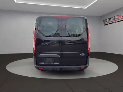 Ford Transit Custom 300 L1H1 Trend — Utilitaire 9 places, fiable et économique — dashboard