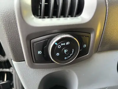 Ford Transit Custom 300 L1H1 Trend — Utilitaire 9 places, fiable et économique — Thumbnail 22