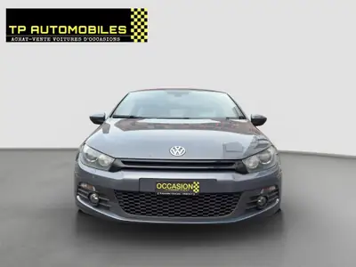 VW Scirocco 2.0 TSI — Coupé sportif, 200 ch, entretien VW suivi — fianco