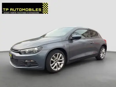 VW Scirocco 2.0 TSI — Coupé sportif, 200 ch, entretien VW suivi — vista esterna