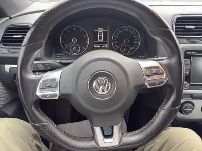 VW Scirocco 2.0 TSI — Coupé sportif, 200 ch, entretien VW suivi — Miniatura 14