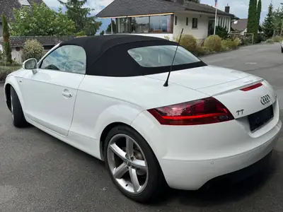 Audi TT Roadster 2.0 TFSI Quattro — Cabriolet sportif 200 ch, 54'000 km seulement — vista posteriore
