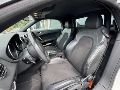 Audi TT Roadster 2.0 TFSI Quattro — Cabriolet sportif 200 ch, 54'000 km seulement — Miniatura 7