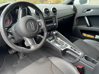 Audi TT Roadster 2.0 TFSI Quattro — Cabriolet sportif 200 ch, 54'000 km seulement — Miniatura 8