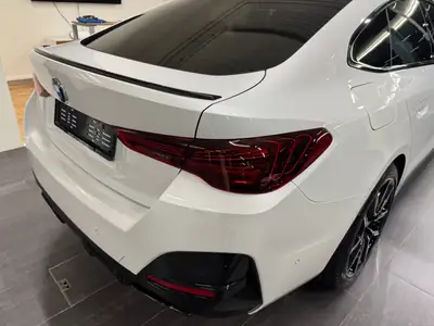 BMW M440i xDrive Gran Coupé — Hybride 48V, 385 ch, quasi neuf avec garantie constructeur — intérieur