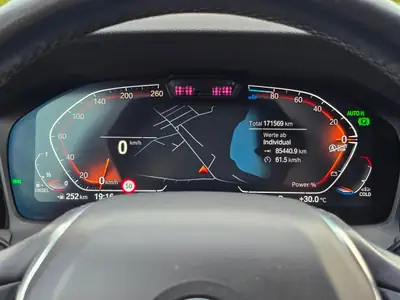 BMW 320d xDrive Touring — Break diesel hybride 48V, 190 ch et traction intégrale — Thumbnail 19
