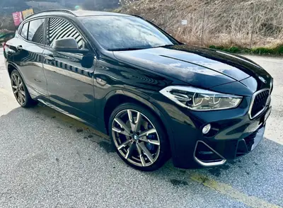 BMW X2 M35i Steptronic — SUV compact sportif, 306 ch, toutes roues motrices — Seitenansicht