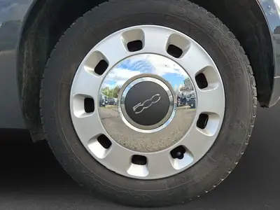 Fiat 500 0.9 TwinAir Pop Star — Citadine économique et agile, sans accident — dashboard