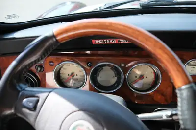 MINI Cooper 1.3i — Classique urbain des années 2000, toit ouvrant électrique — dettaglio