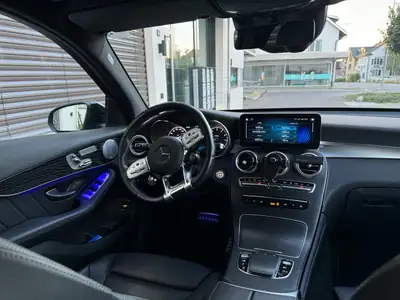 Mercedes-Benz GLC 43 AMG 4Matic — SUV sportif 390 ch, dashcam intégrée, 65'000 km — cruscotto