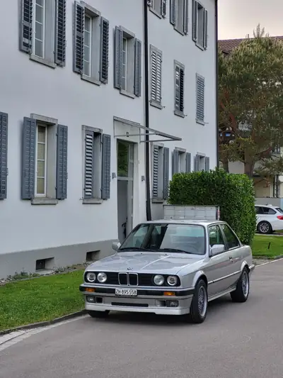 BMW 320i Edition Executive 1991 — Classique authentique, 6-cylindres, état exceptionnel — Miniatura 7