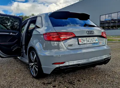Audi RS3 ABT 480 PS — Performance extrême et design gris Nardo — Miniature 8