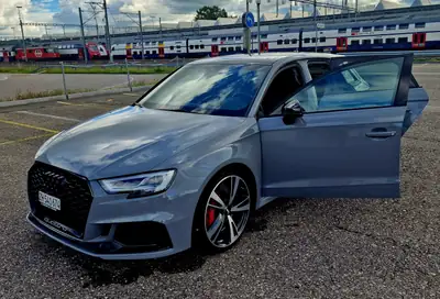 Audi RS3 ABT 480 PS — Performance extrême et design gris Nardo — Miniature 10