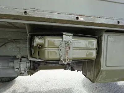 PUCH Pinzgauer 710M Veteran 1979 — Légende des véhicules tous terrains, seulement 25'000 km — Thumbnail 11