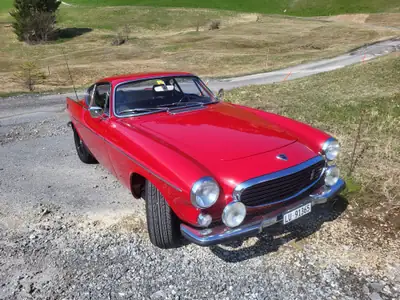 Volvo P1800 Sport 1970 — Coupé de légende, véritable pièce de collection — Heckansicht