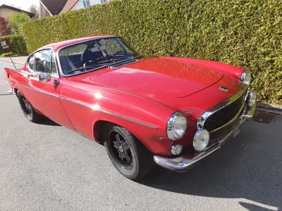 Volvo P1800 Sport 1970 — Coupé de légende, véritable pièce de collection — Miniatur 8