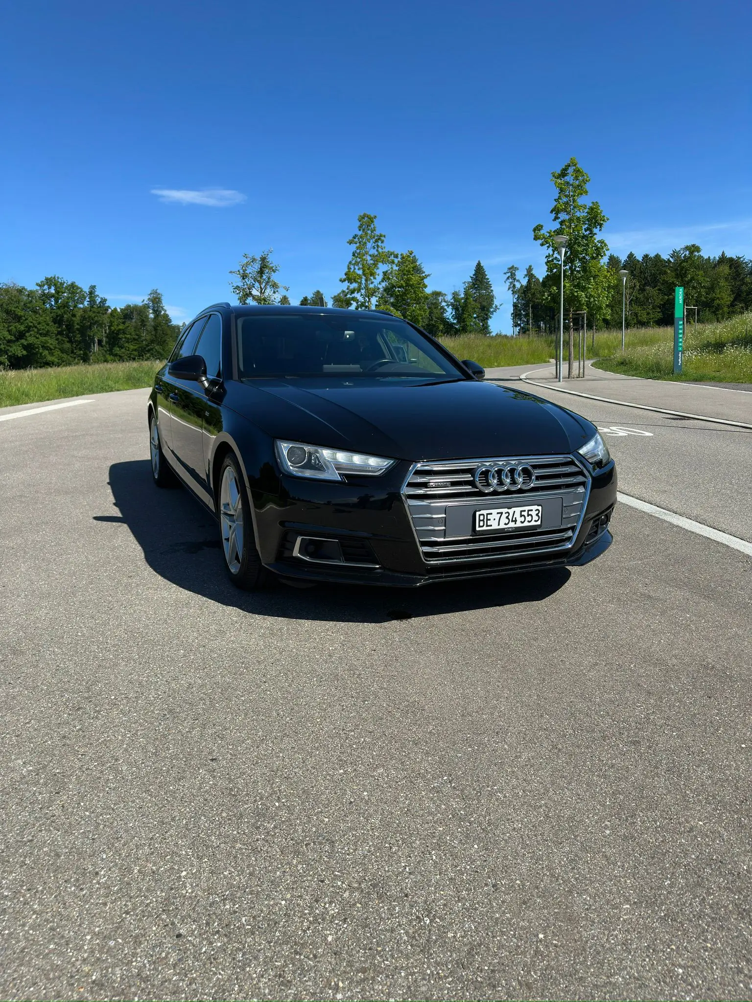Audi A4 2017 occasion Niederscherli — 1