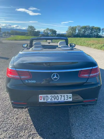 Mercedes-Benz S 500 Cabriolet — Élégance décapotable, 455 ch et 88'000 km — Seitenansicht