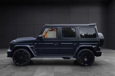 Mercedes-Benz G 63 AMG BRABUS 700 — Monstre de puissance, intérieur Hermès unique — côté