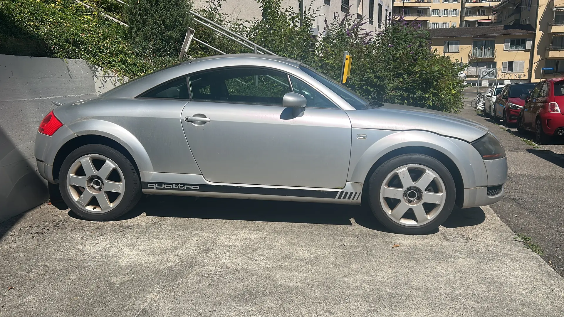 Audi TT Coupé 1999 — Icône sportive des années 90, historique sans sinistre — vue extérieure