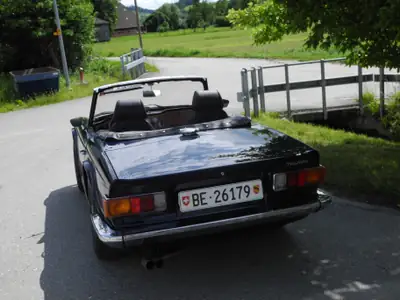 Triumph TR6 1974 — Cabriolet britannique iconique, état impeccable — fianco