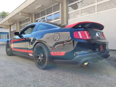 Ford Mustang Boss 302 Laguna Seca 2012 — Muscle car légendaire, seulement 10'000 km — Innenraum