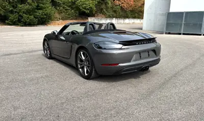 Porsche 718 Boxster S — Cabriolet sportif 350 ch, 58'000 km, entretien Porsche complet — arrière