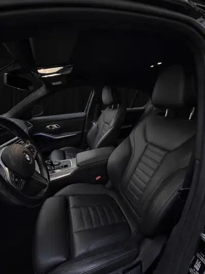 BMW M340i xDrive 48V — Berline sport hybride légère, 45'000 km seulement — cruscotto