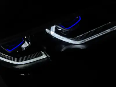 BMW M340i xDrive 48V — Berline sport hybride légère, 45'000 km seulement — Miniatura 10